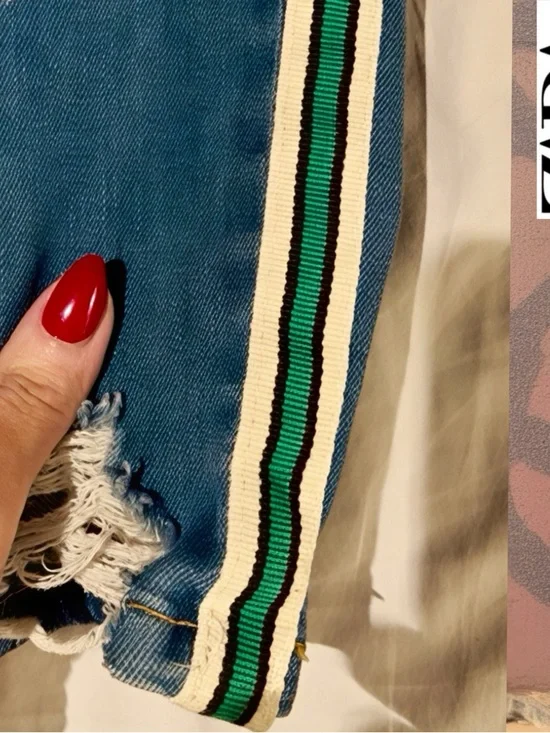 ZARA Women's  Blue Denim Jeans with Green Stripe - Picture 3 of 11